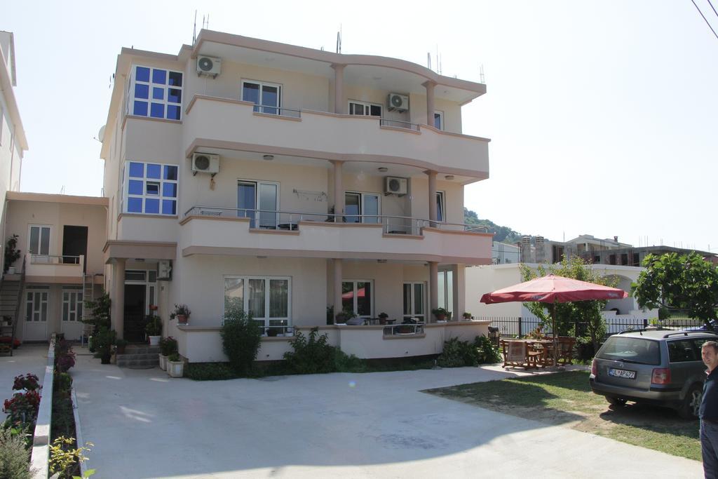 Apartment Family Ulcinj Eksteriør bilde