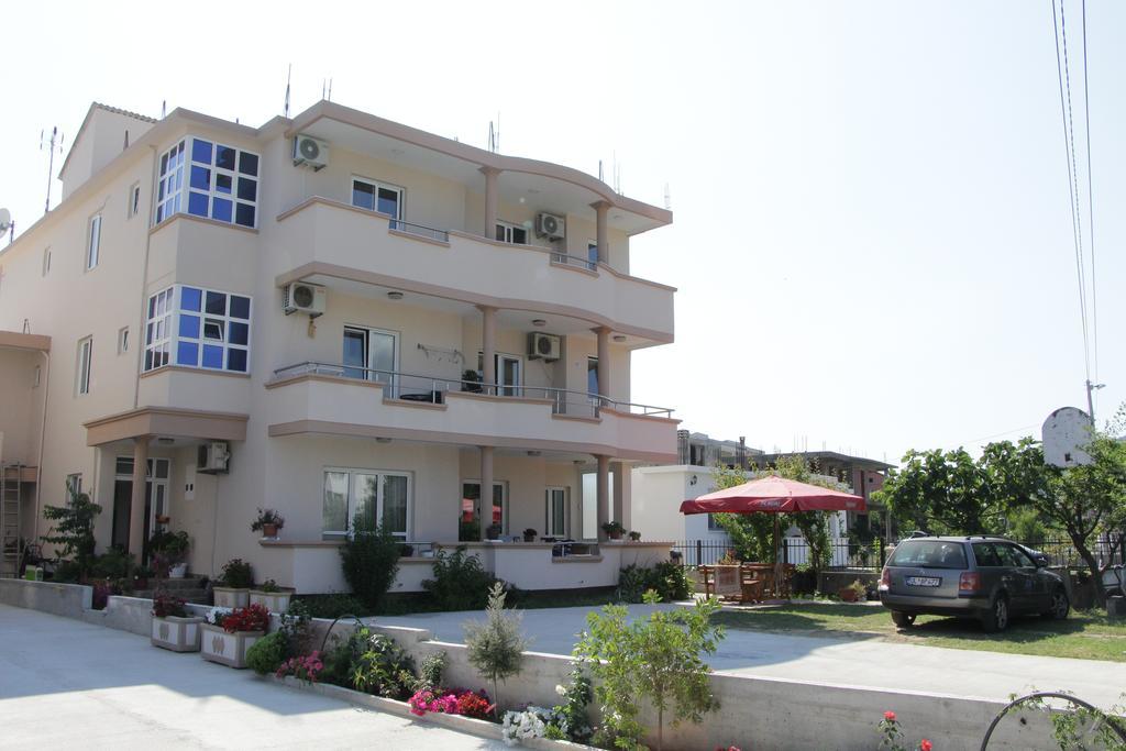 Apartment Family Ulcinj Eksteriør bilde