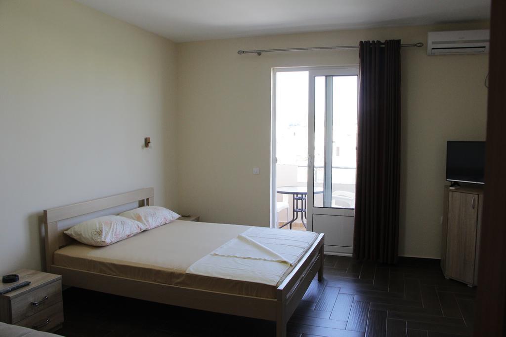 Apartment Family Ulcinj Eksteriør bilde