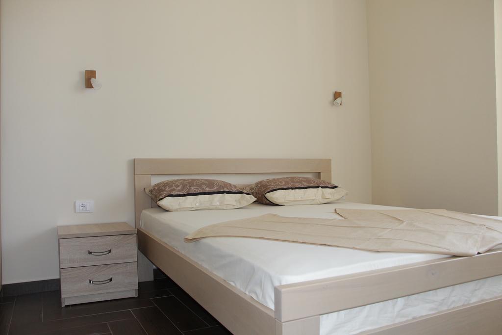 Apartment Family Ulcinj Eksteriør bilde