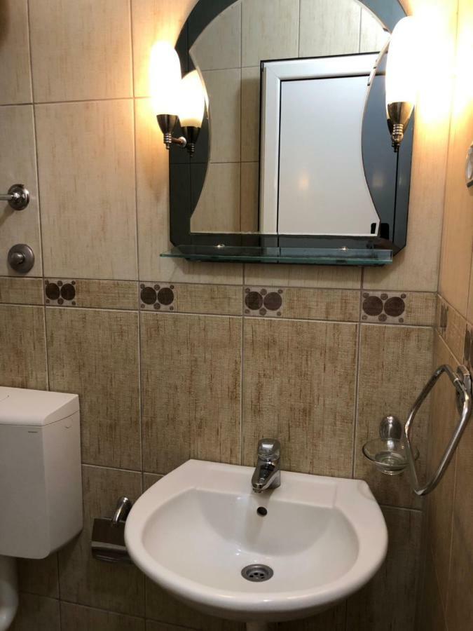 Apartment Family Ulcinj Eksteriør bilde