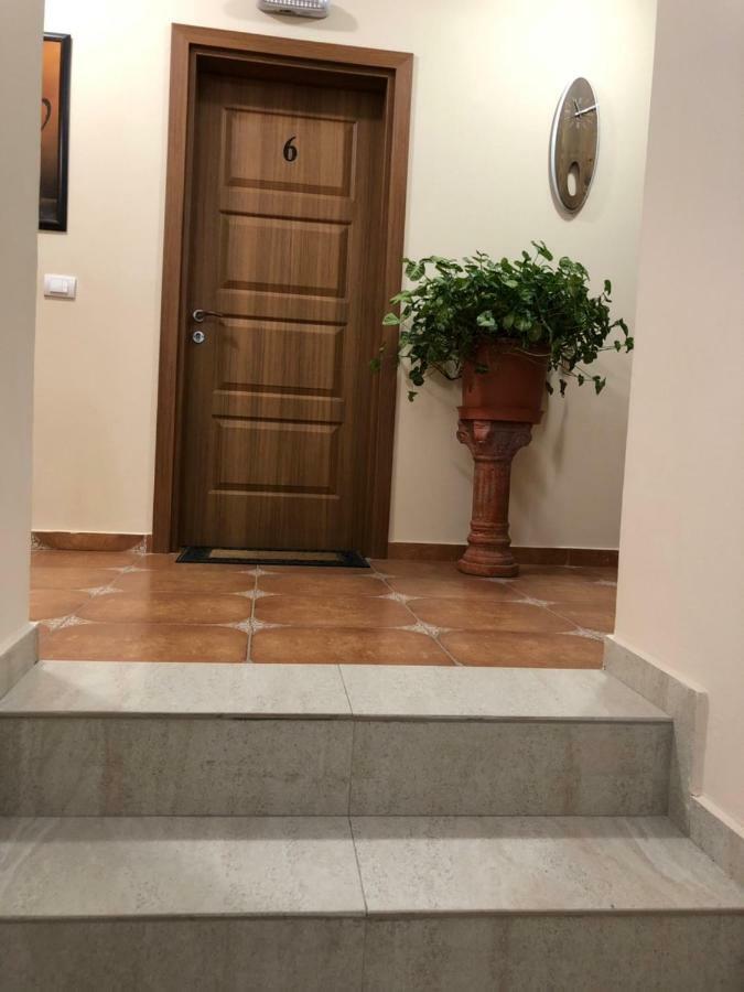 Apartment Family Ulcinj Eksteriør bilde