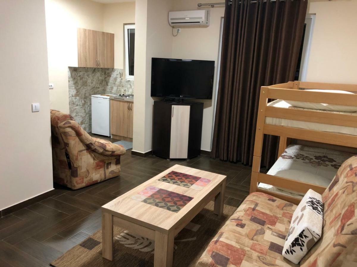 Apartment Family Ulcinj Eksteriør bilde